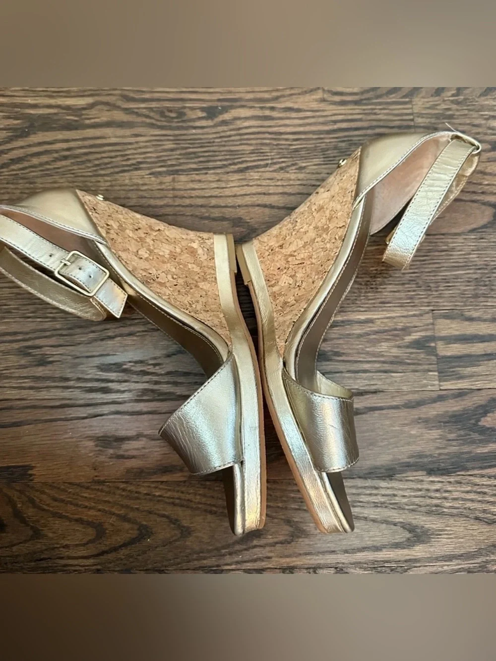 Lilly Pulitzer Kayla Gold Leather Cork Wedge Sandals Size 9.5 - See Wear photos